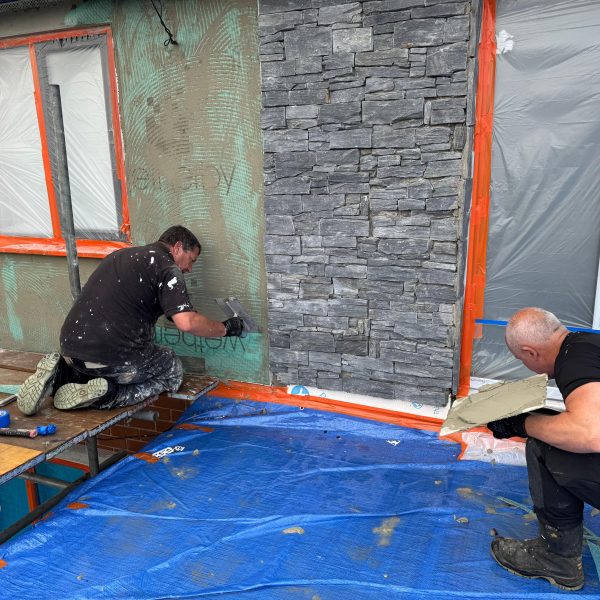 7c385eb1 8601 4314 9476 00981eb000a1